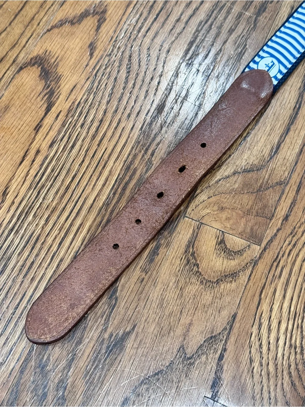 Peter Millar Kiawah Island Ocean Course belt in size 32